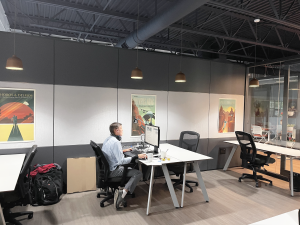 A flexible coworking workspace at DSTATION.